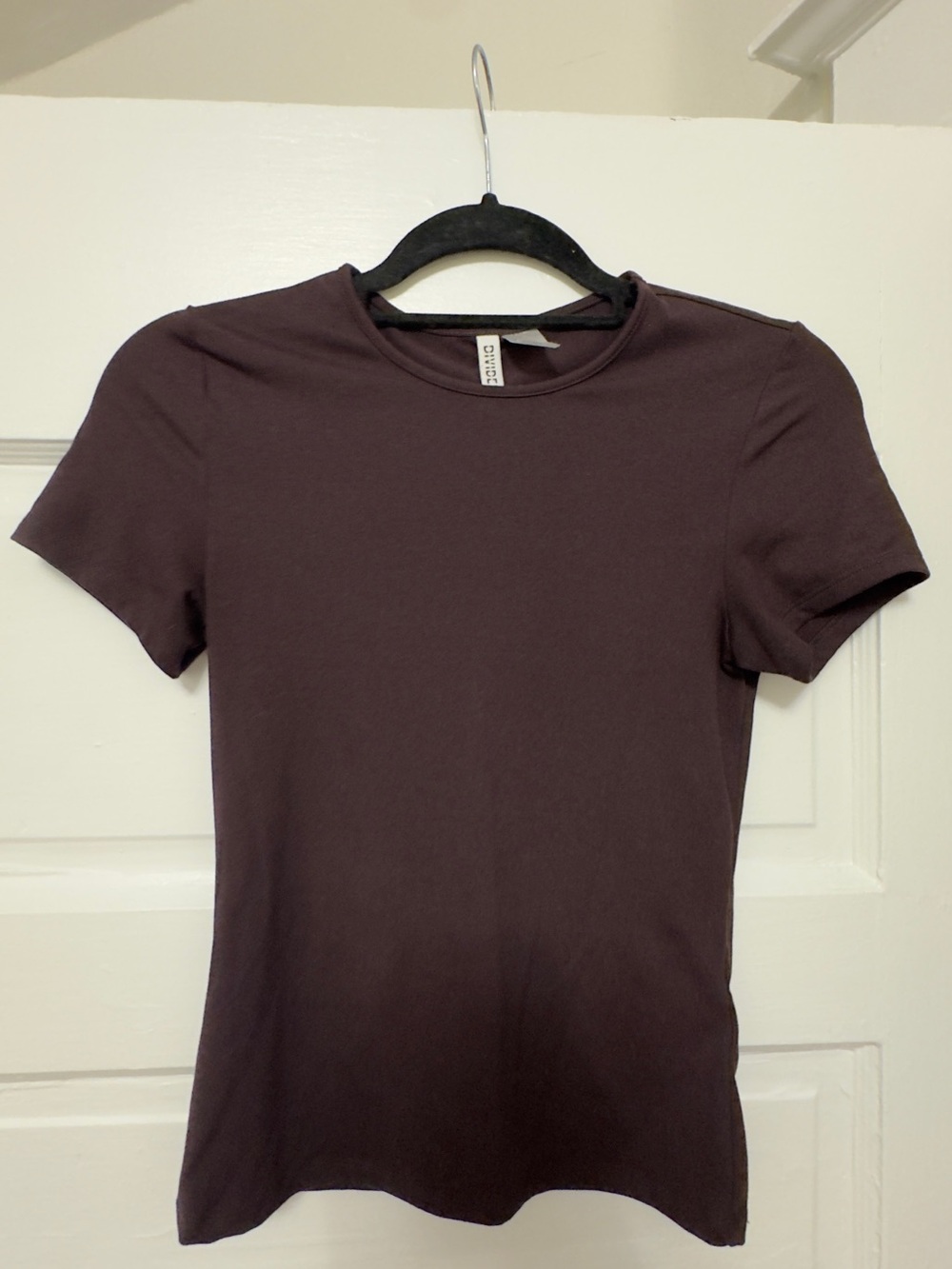 H&M Basic Crewneck Tee in Dark Plum